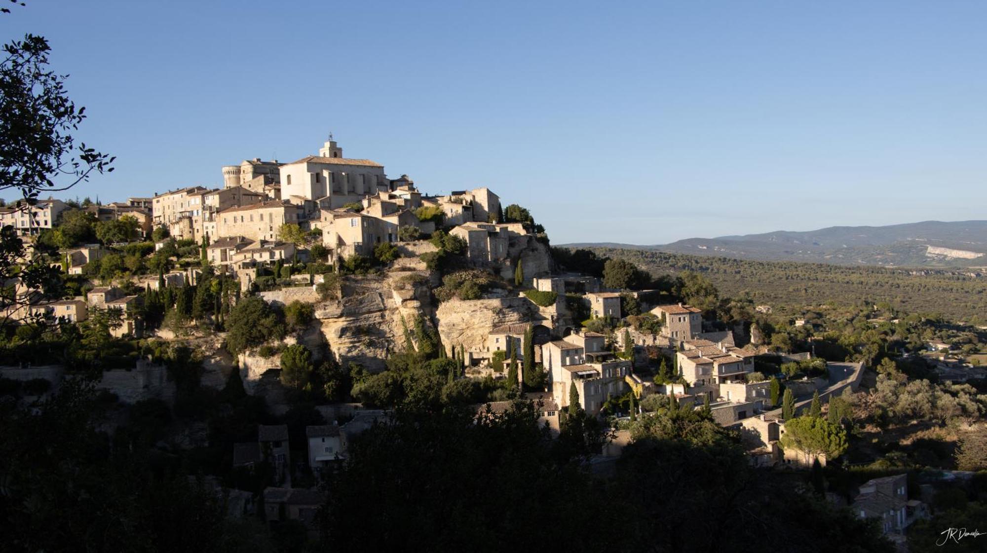 Dans Le Luberon Cereste